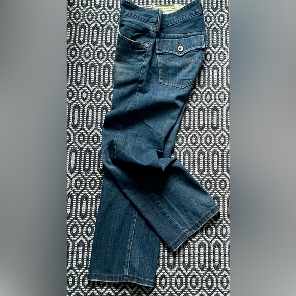 🔥HOST PICK🔥 Levi Strauss Denim slim straight Sz32”w /30 - Picture 2 of 9